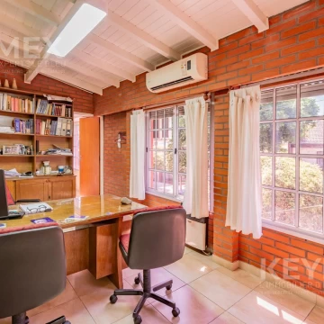 VENTA CASA 5 AMBIENTES EN VILLA DEVOTO