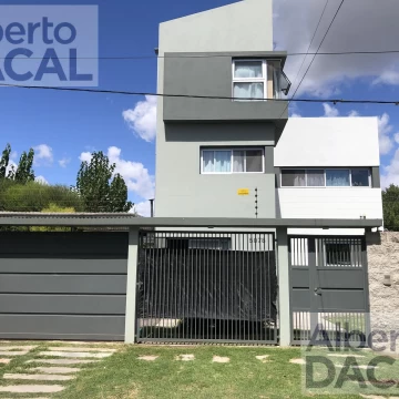 Casa - Venta - Manuel B Gonnet