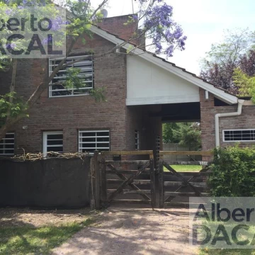 Casa en venta 3 Dormitorios- City Bell