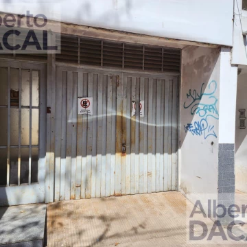 Depósito en  La Plata, ideal cocheras