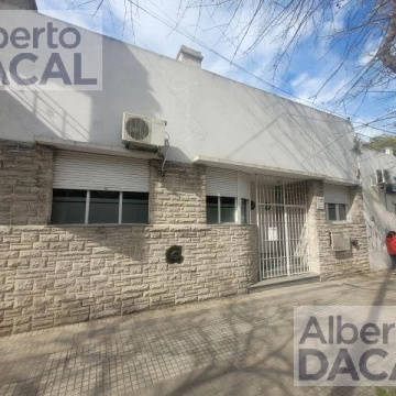 Casa en  PH con salida a Dg 73 14 y 50