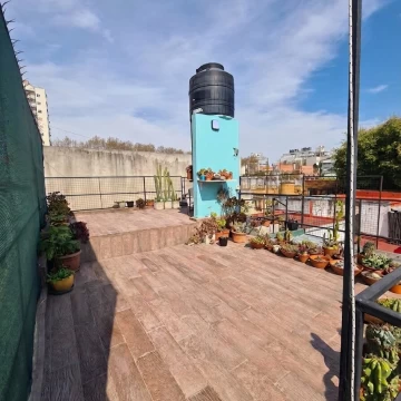 VENTA PH DE DISEÑO - 3 AMBIENTES - REFACCIONADO - TERRAZA - SIN EXPENSAS - CHACARITA