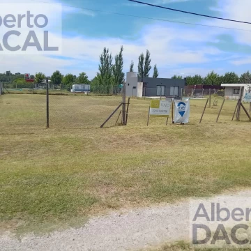Terreno en Barrio Abierto Rincon de Gomez