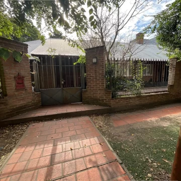 Casa en Manuel B Gonnet
