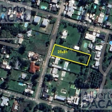 Terreno en City Bell - Venta - 25x81