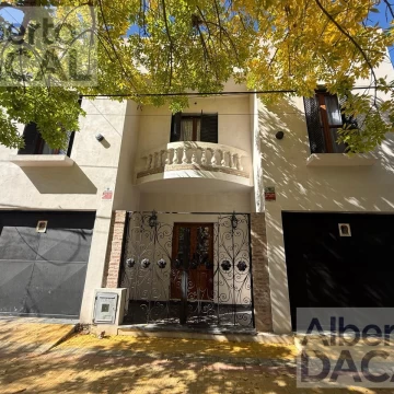 Casa en Venta - La Plata