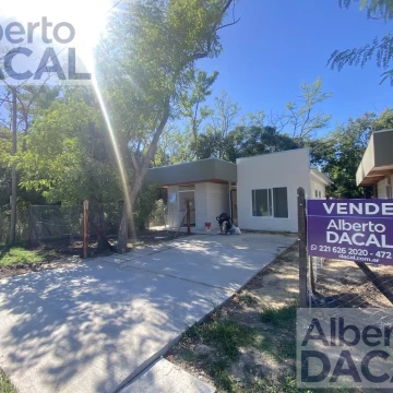 Casa a estrenar 2 dormi en barrio cerrado Garden sobre ruta 36 altura Arturo Segui