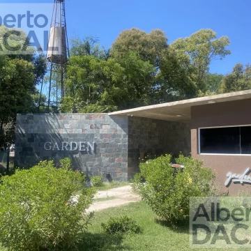 Casa a estrenar en barrio cerrado Garden sobre ruta 36 altura Arturo Segui