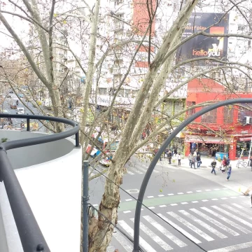 Venta Departamento 3 ambientes Balvanera al frente con balcón luminoso