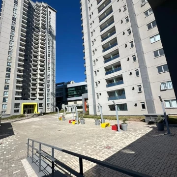 ALQUILER Departamento de categoria, 1 dormitorio CIUDAD GAMA