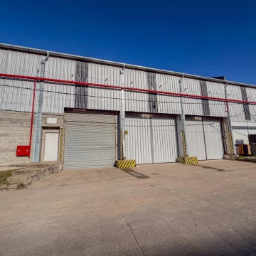 ALQUILER - DEPOSITO - MORON - 2400 m2 PARQUE INDUSTRIAL MORON