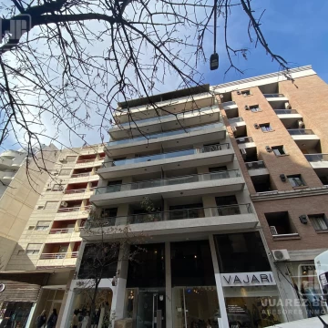 Departamento - Nueva Cordoba, 2 dormitorios con amplio balcon