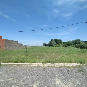 Lote 3.200 m2 apto para PH barrio abierto Las Fincas de Ibarlucea