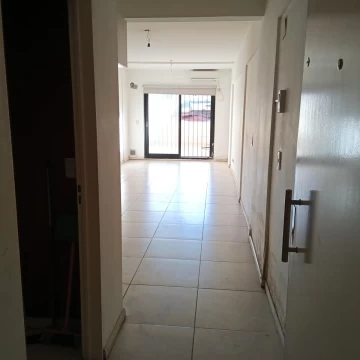 VENTA DEPARTAMENTO MONOAMBIENTE DIVISIBLE CON BALCON ATERRAZADO EN MONSERRAT A REFACCIONAR
