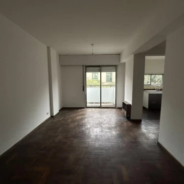 Departamento en Alquiler de 1 Dormitorio en Barrio Alberdi