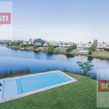 Casa Al Agua en Alquiler - Alisos Nordelta