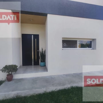 Casa en venta 7 ambientes en Haras Santa María
