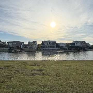 Terreno al lago en El Golf Nordelta