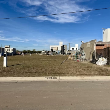 VENTA LOTE DOCTA CENTRAL 252 M2
