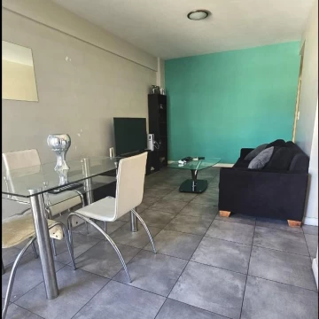 Departamento Venta - Barracas - 2ambientes Gde (Dividido como 3 ambientes)