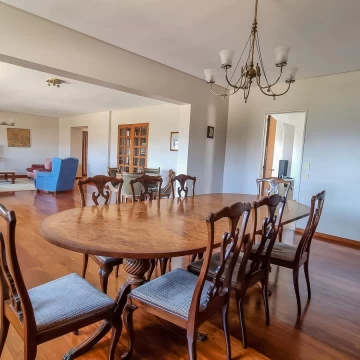 Departamento en alquiler anual con muebles