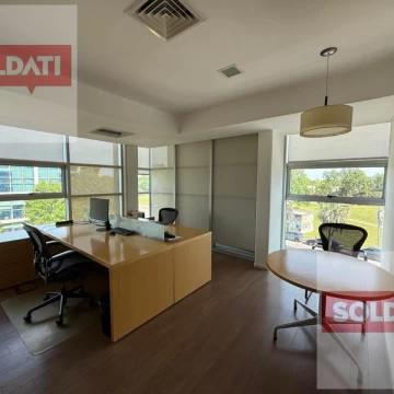 Oficina en alquiler amobalda en - Skyglass 2 - Pilar