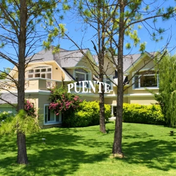Casa de 6 dormitorios en Venta en Saint Thomas Sur