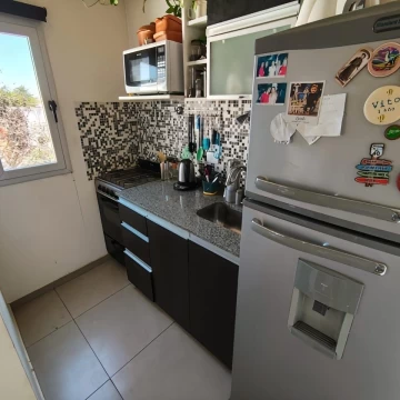 Venta - Departamento - 2 Ambientes - Balcon - Caseros - Luminoso - Permuta - Apto Credito