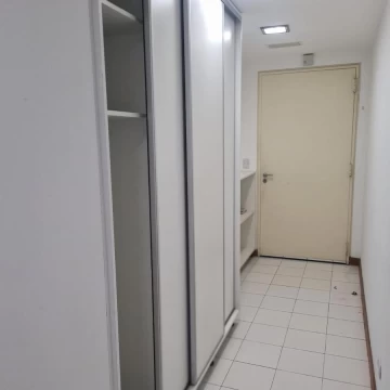 1782998830.jpg