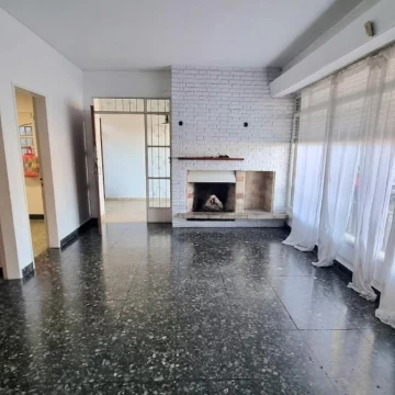 Venta casa Rosario 3 dormitorios y cochera. Barrio Parque
