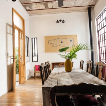 REMODELADA Casa 4 ambientes con doble patio + atellier en venta en Barracas
