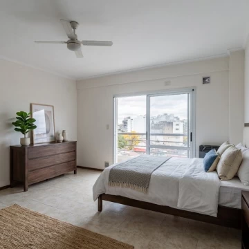 Venta. Monoambiente con balcón.