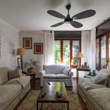 Excelente oportunidad Casa en la mejor zona de Lomas de San Isidro