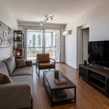 Venta 4 Ambientes con balcón terraza cochera y doble baulera