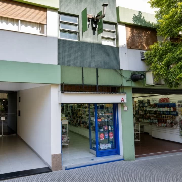 Local Venta en Peron 2200