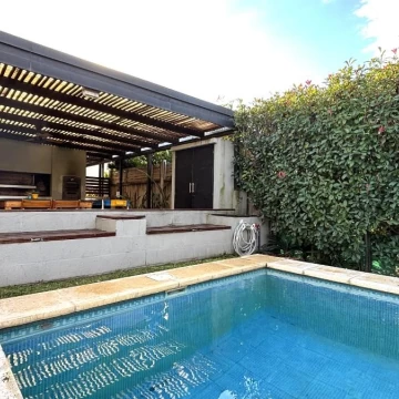 VENTA CASA PILAR DEL ESTE SIN EXPENSAS 5AMB 190M2 PILETA FINANCIA OPORTUNIDAD