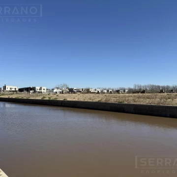 Venta lote al rio en el Barrio Náutico Villanueva. Tigre