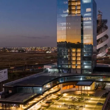 Oficina en Renta en Torre Elementa, Lomas de Angelópolis II, Puebla.
