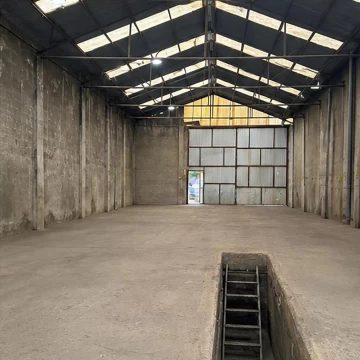 Terreno con Galpón en venta de 400m2 factibilidad para desarrollo Bariloche