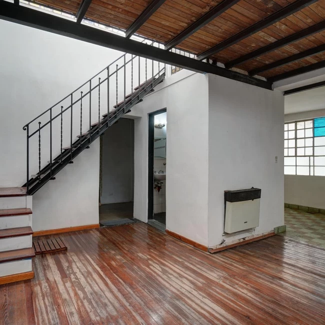 VENTA DE PH 3 AMBIENTES CON TERRAZA EN ALMAGRO NORTE