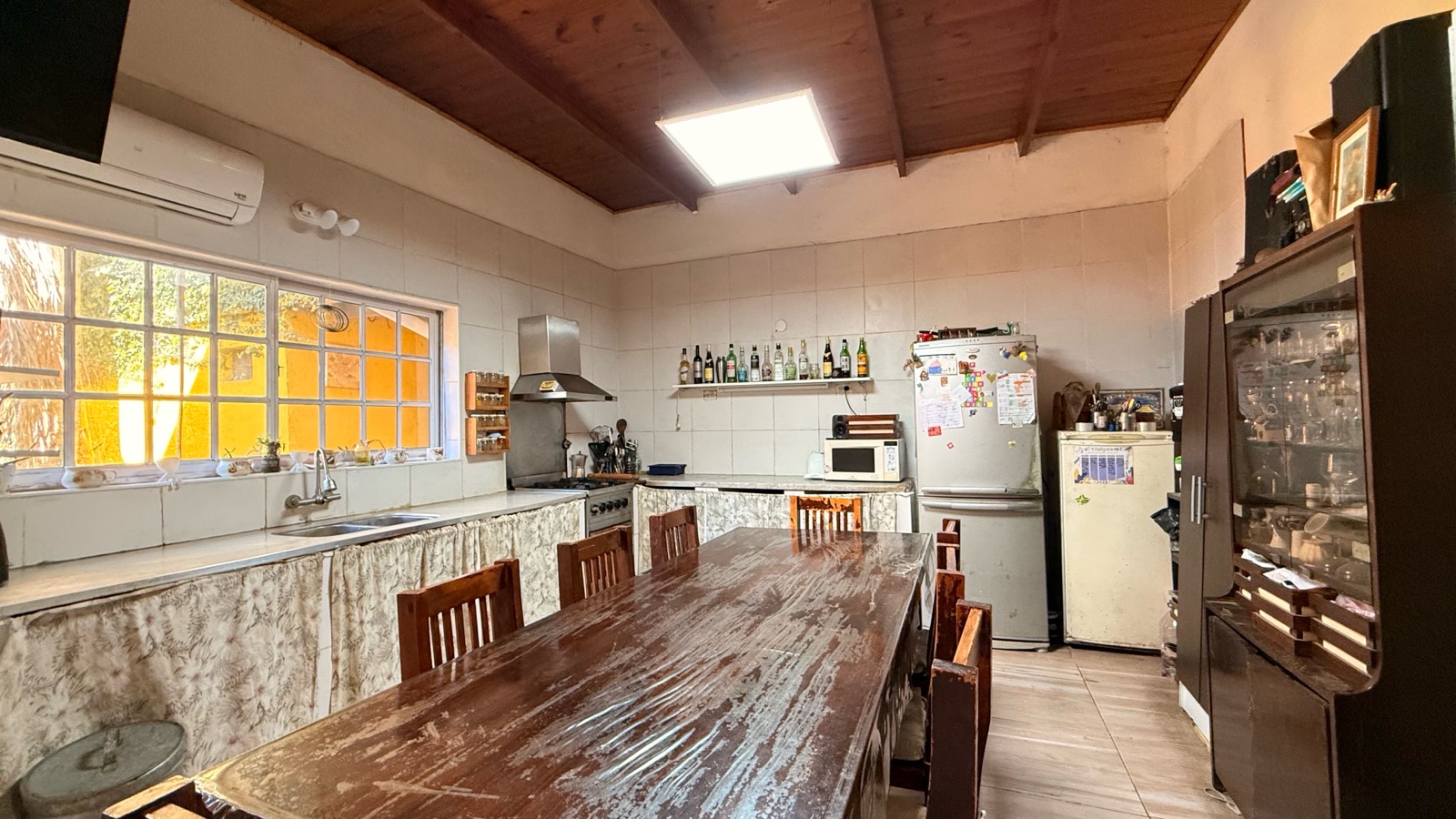 Venta Casa de 5 amb. PERMUTA Boedo – A reciclar - toma menor valor - Principal
