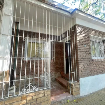 Casa en venta ideal flipping inmobiliario - cuartel sección Mendoza