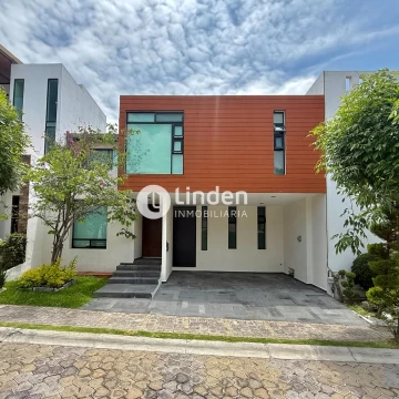 CASA EN VENTA EN PARQUE DURANGO, ZONA LOMAS DE ANGELÓPOLIS III, CASCATTA