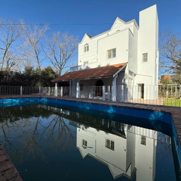Casa 6 AMB en VENTA APTO CREDITO en Del Viso, Pilar