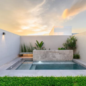 Casa en Venta en La Luisita con 3 dormitorios en suite y pileta