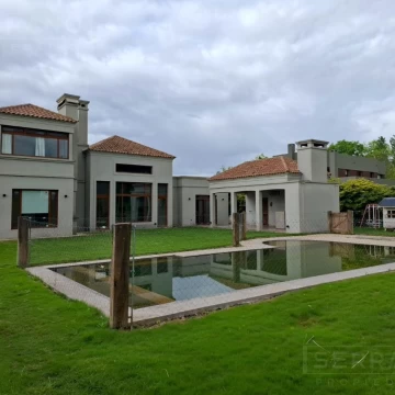 Casa en Alquiler. Pilará - La Volanta