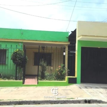 Casa 4 dormitorios  Pueyrredon al 1900