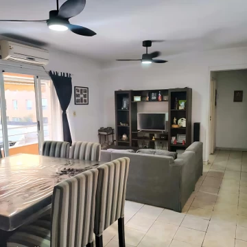 DEPARTAMENTO FAMILIAR 4 AMBIENTES - BALCON - COCHERA - SEGURIDAD - VILLA SANTA RITA - CABA