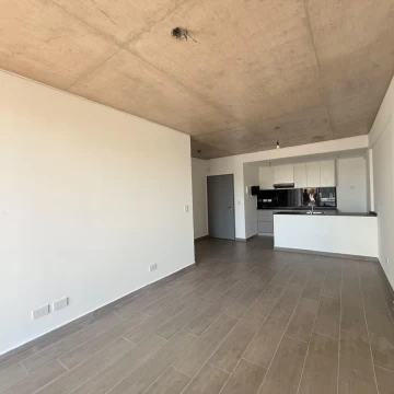Departamento de 3 ambientes con cochera en alquiler