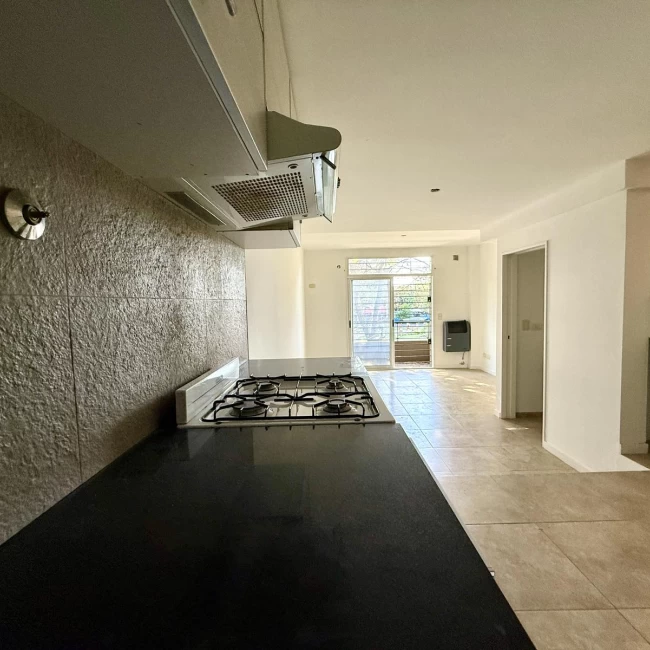 venta - ph - Villa Devoto - triplex - playroom - terraza - patio - lavadero - toilette -